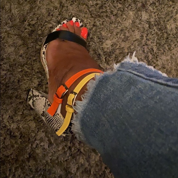 Heels - Picture 5 of 8